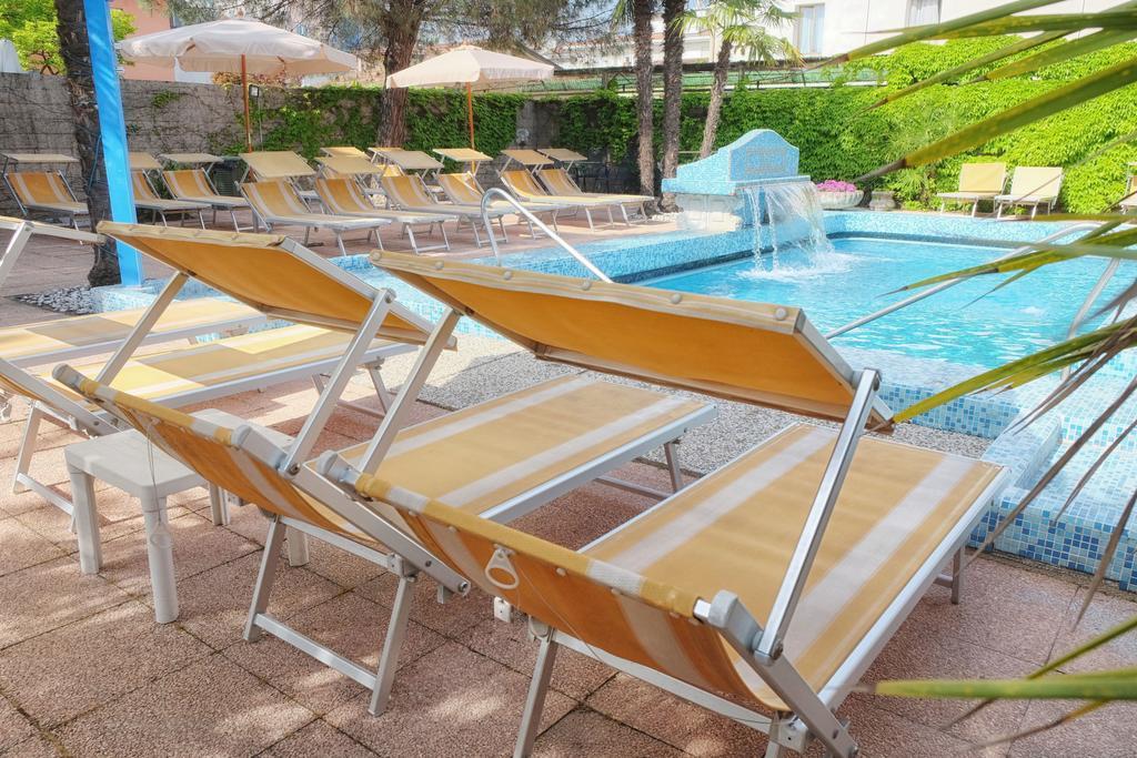 Hotel Terme Eden 阿巴诺泰尔梅 外观 照片