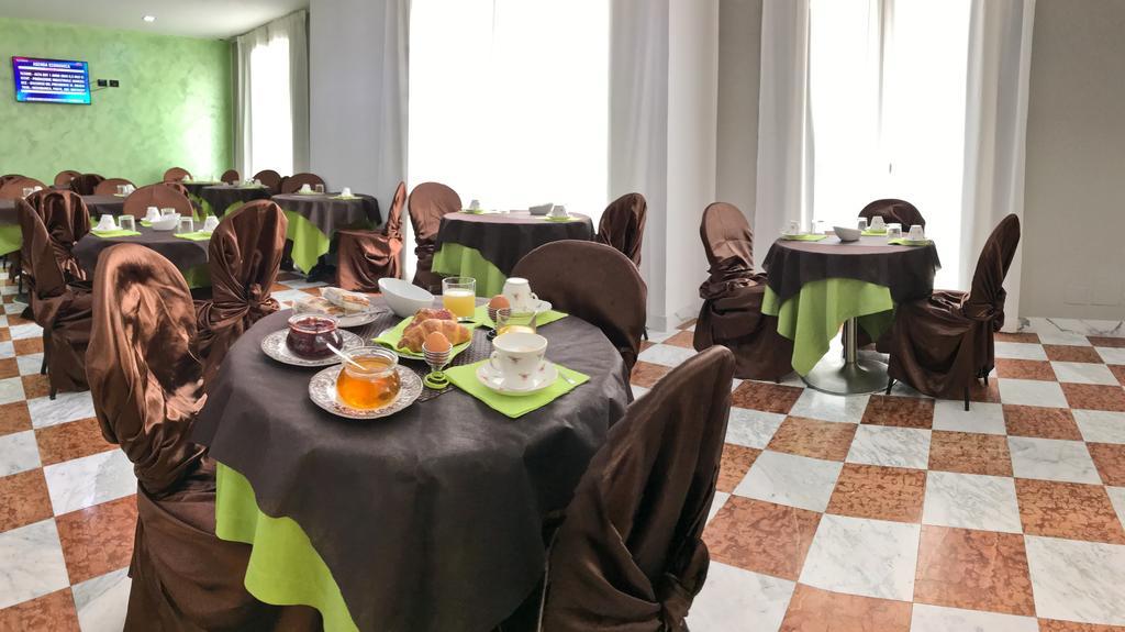 Hotel Terme Eden 阿巴诺泰尔梅 外观 照片